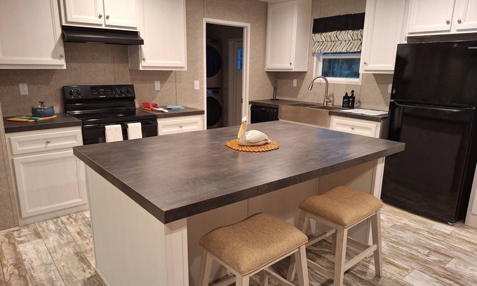 Gulf Breeze House | The Breezy Pelican