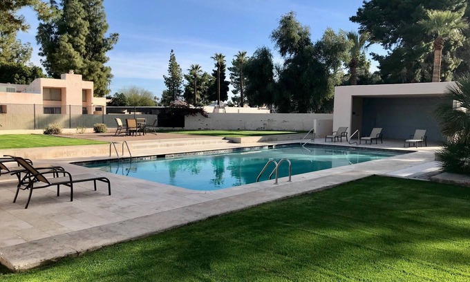 Mesa House | "THE BRIDGEWOOD" Modern Architectural Home w/Putting Green + Pool