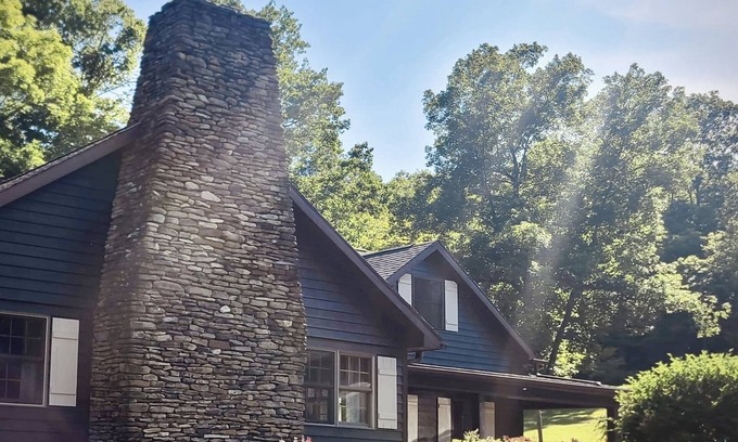 Honeoye Cabin | The Bristol Lodge with hot tub, and game room