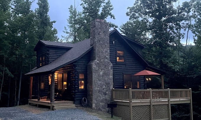 Hood Cabin | The Buckhorn | 3 Bed, 2 Bath