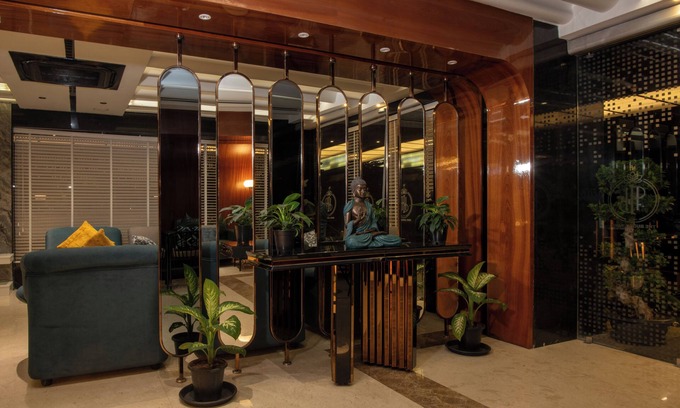 Dwaraka Nagar Hotel | The Budhil Park