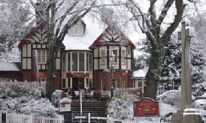 New Forest District Hotel | The Burley Inn