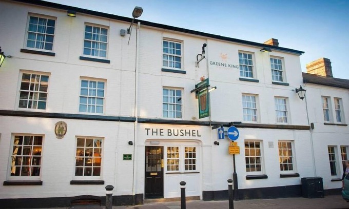 Bury St Edmunds Hotel | The Bushel by Greene King Inns