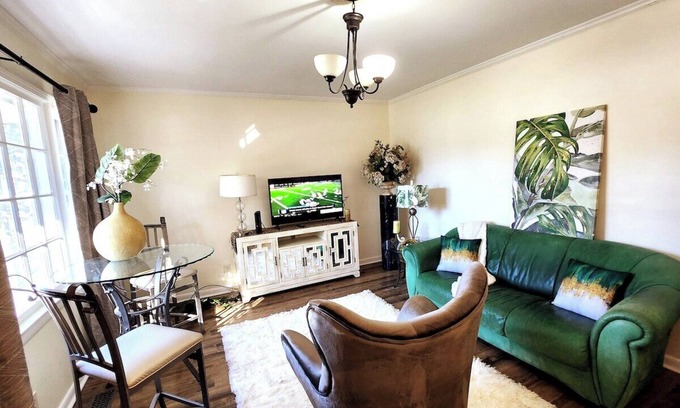 Rocky Mount House | The Byrd Nest Summary