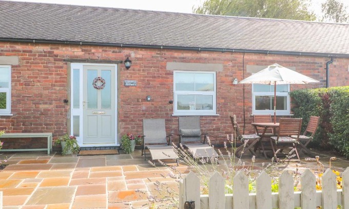 Hollington House | The Byre