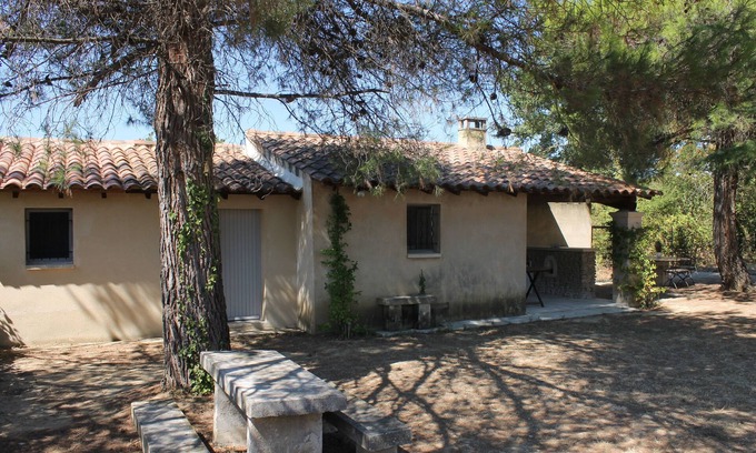 Oppede House | The Cabanon in Provence