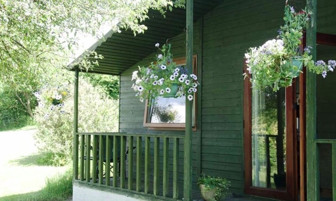 Llanrhidian Higher Cabin | The Cabin at Blaen Cedi Farm - New for July 2019