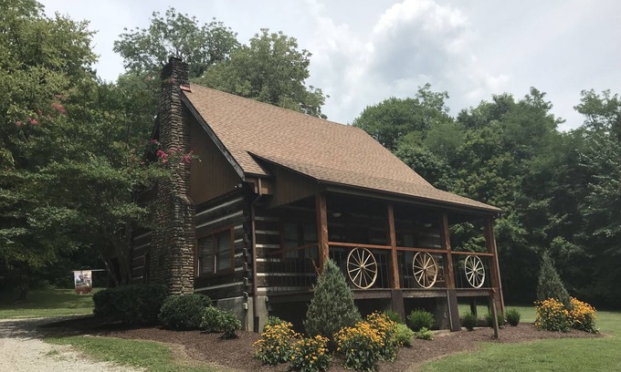 Lewisburg Cabin | The Cabin at Flat Rock Farms - rustic charm on a beautiful former horse farm