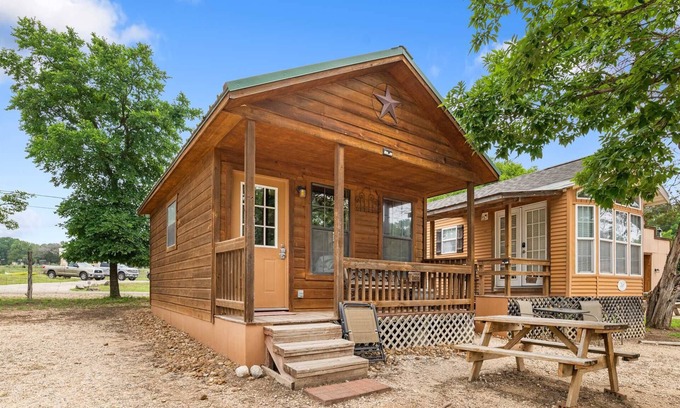 Kerrville Cabin | The Cabin at River Run