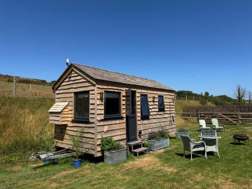 Moffat House | The Cabin at Salcombe Farm