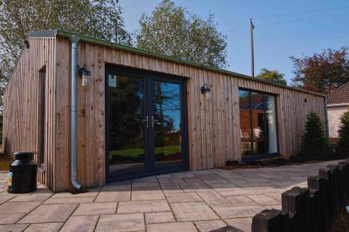 Lisnagunogue House | The Cabin - Luxury Country Living