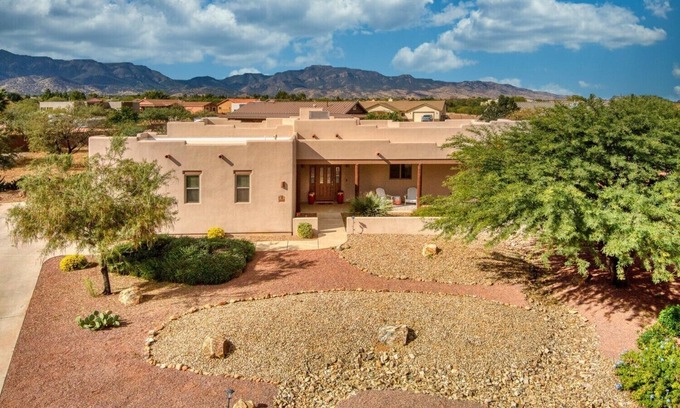 Sierra Vista Southeast House | The Cactus House