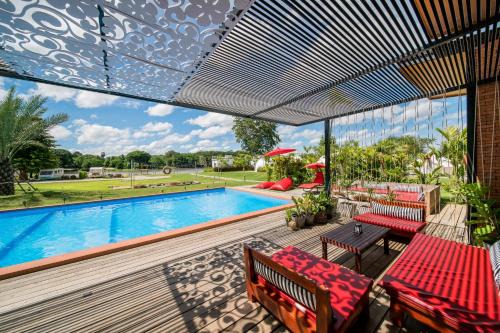 Ko Samrong Hotel | The Campster Kanchanaburi