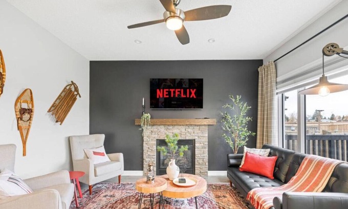 Southeast Edmonton House | The Canadiana | Games Room | Sleeps 11 | King Bed