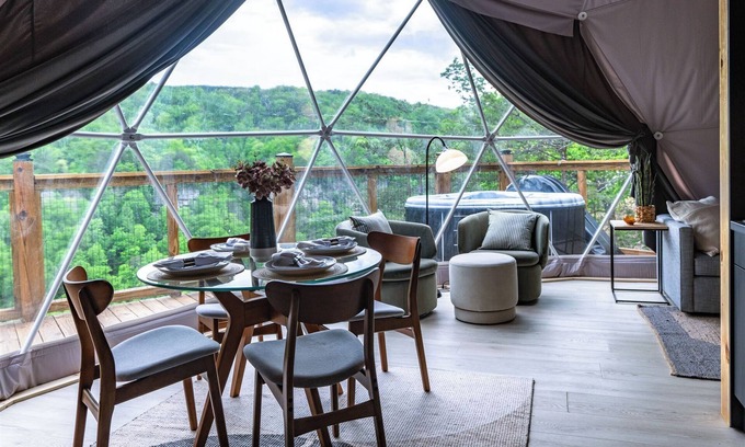 Pikeville House | The Canyon at Pond Creek