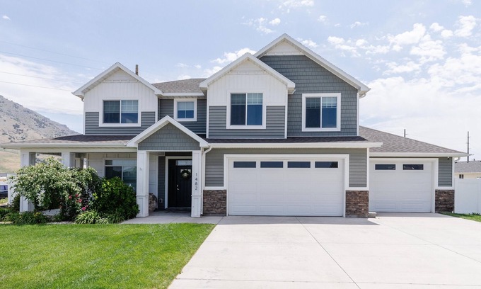Hyrum House | The Canyon Home near Blacksmith Fork Canyon