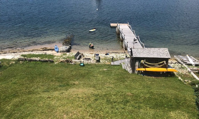 Prospect Bay House | The Cape - Cozy Year Round Beachfront Retreat - Staycation - Vacation