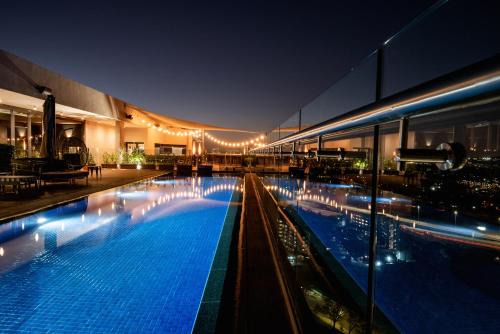 Menlyn Hotel | The Capital Trilogy Menlyn Maine