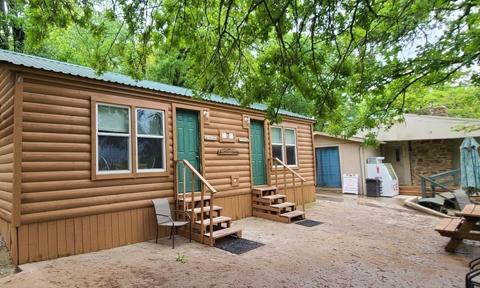 Chico Cabin | The Captains Quarters at Northside Marina & Resort