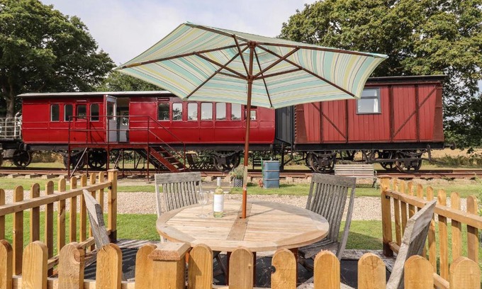 Pattiswick House | The Carriage at High Barn Heritage