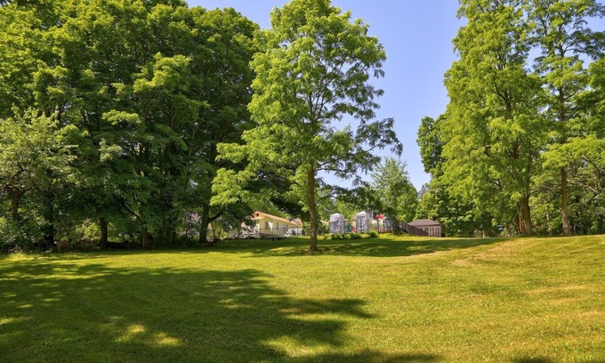 Amenia House | The Carriage House -2-bedroom house w/Saltwater Heated Pool, WiFi, AC in Amenia