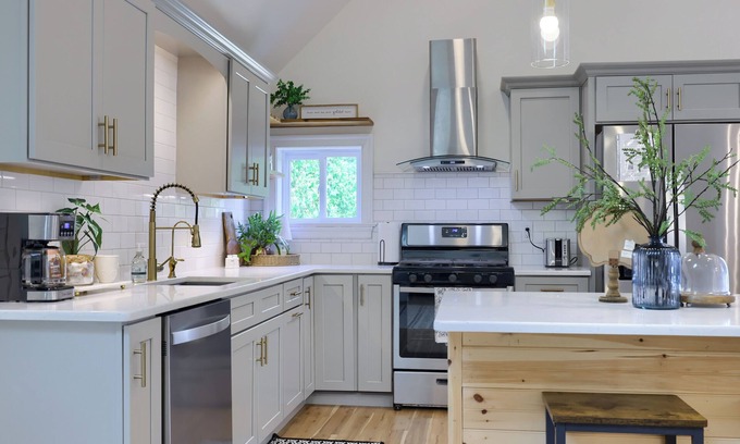 Columbia Apartment | The Carriage House-Serene, Rural Setting w/Firepit