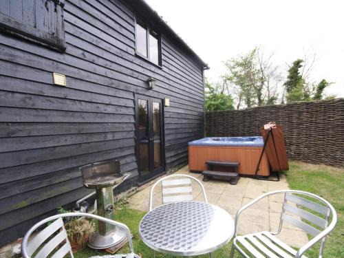 Uggeshall House | The Cart Lodge-E3568