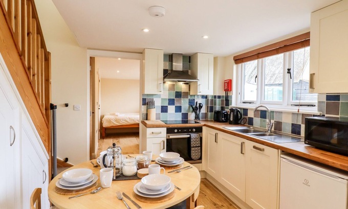 Wickham St Paul Cottage | The Cart Lodge