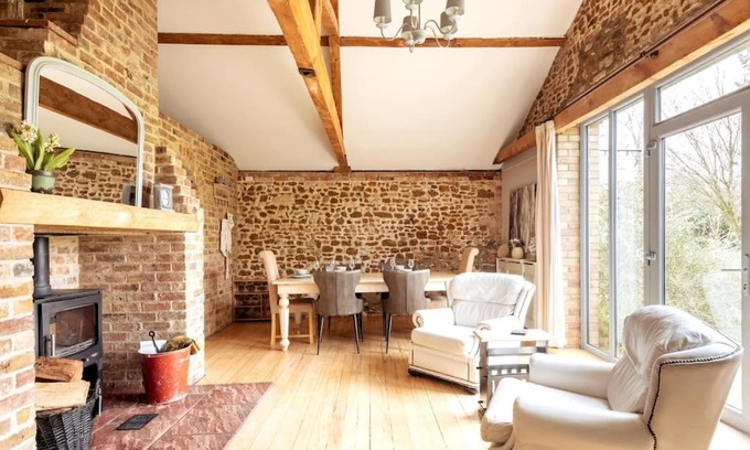 Pentney House | The Cart Lodge - relaxing rural spa break