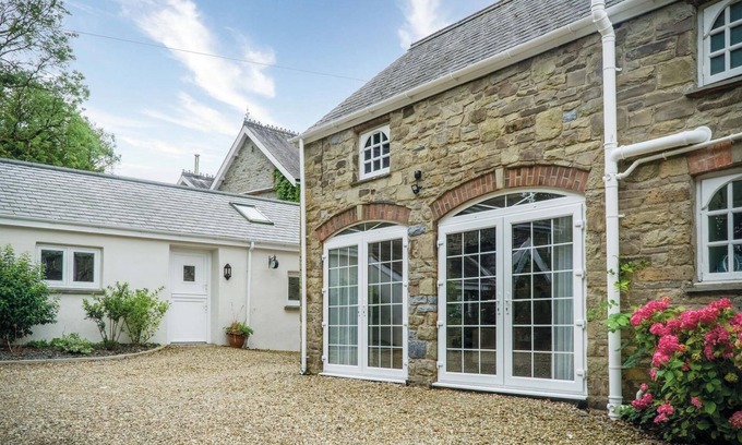 Ludchurch Cottage | The Carthouse - 1 Bedroom Cottage - Princes Gate