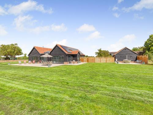 Rochford House | The Cartlodge - Uk48579