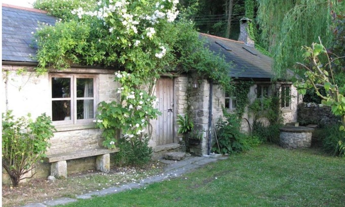 Holworth House | The Cartshed