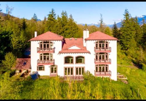 Sedro-Woolley House | The Casa Grande - Weddings & Gatherings