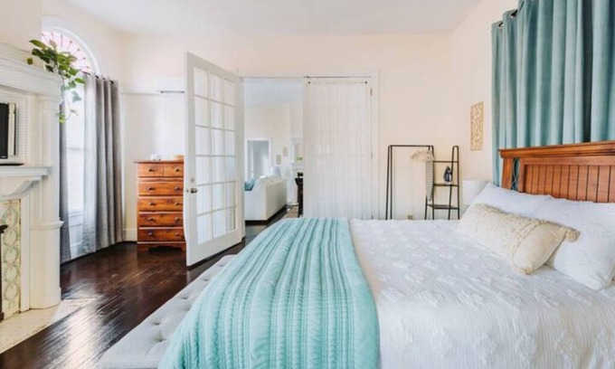Danville Apartment | The Central Stay on Main 1b/1bth