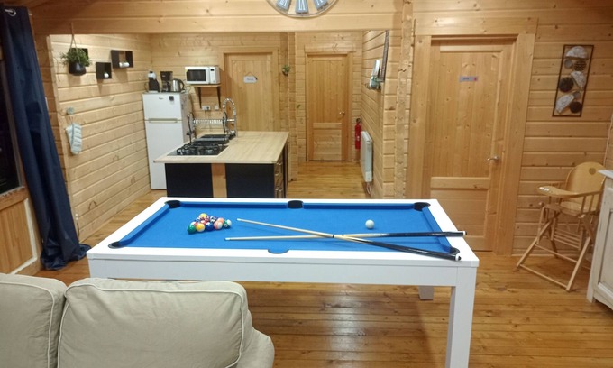 Tancrou Ski Chalet | The Chalet in the countryside at the gates of Paris