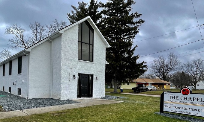 Ashtabula House | The Chapel- Sunset Vacation Rentals