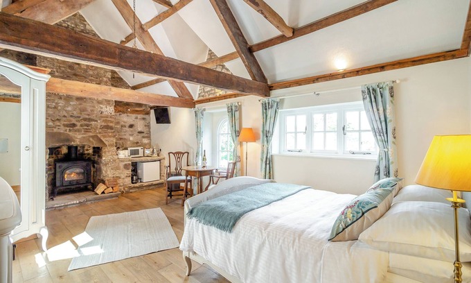 Abergavenny Cottage | The Chapel - UK45026