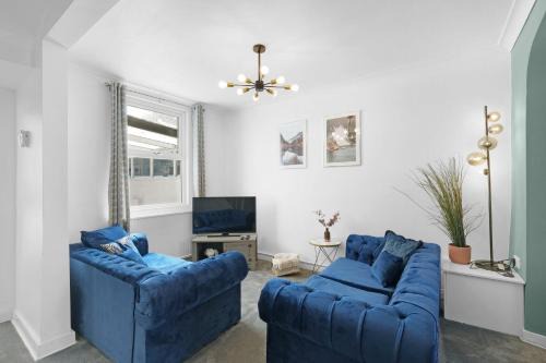 Reading City Centre House | The Charming 3 Bedroom House at Blakes Cottages