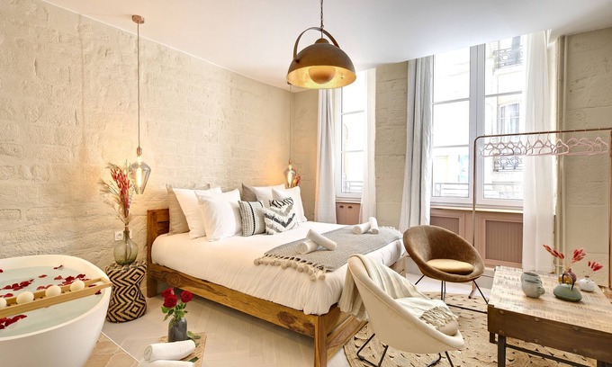 Latin Apartment | The Charming Luxembourg Garden