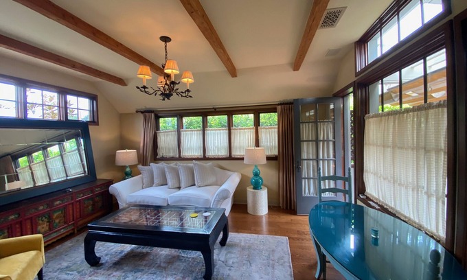 Oak Park Apartment | The Charming Tudor Cottage Apartment