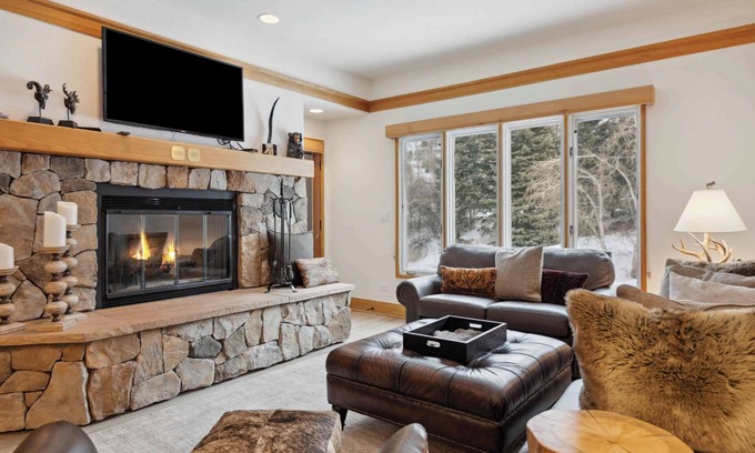 Beaver Creek Condo | The Charter at Beaver Creek D330