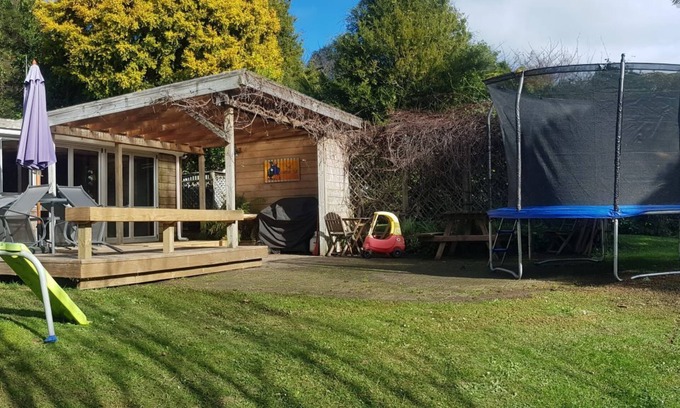 Lake Tarawera House | The Cheeky Tui Holiday House