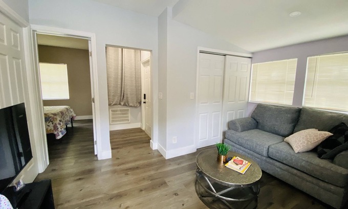 Sanford Apartment | The Cherry Blossom