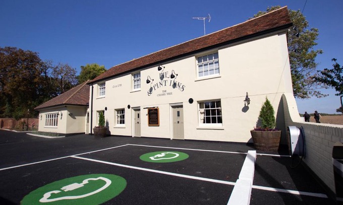 Rochford Hotel | The Cherry Tree Rochford