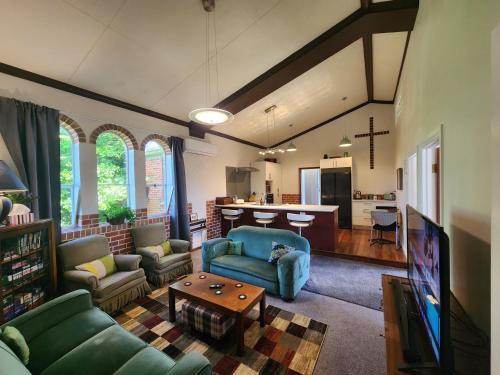 Benhar House | The Church House- Boutique Comfort