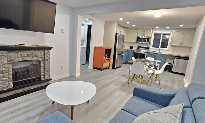 Templeton Apartment | The City Retreat in Gatineau
