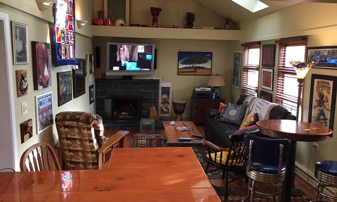 Chagrin Falls House | The ClubHouse In The Heart Of Chagrin Falls.
