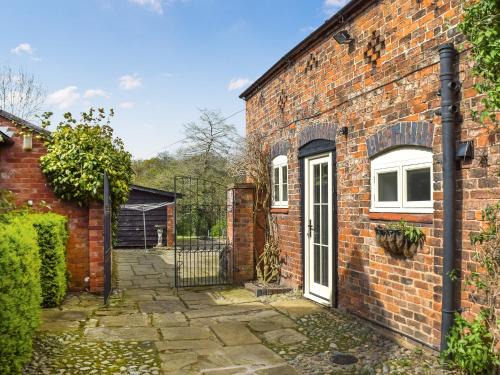 Malpas House | The Coach House Annexe
