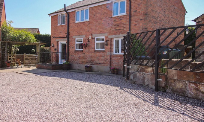 Burlton Cottage | THE COACH HOUSE AT THE GABLES, pet friendly, with a garden in Burlton