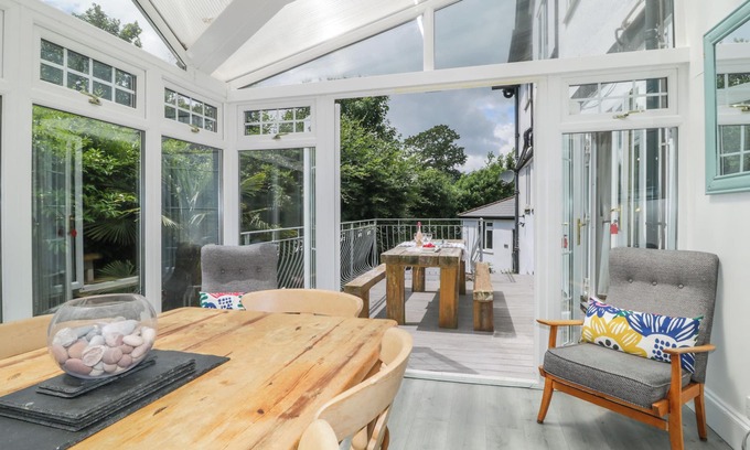 Dawlish Cottage | The Coach House